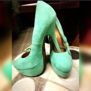 Wild Diva Lounge Blue suede platform heels